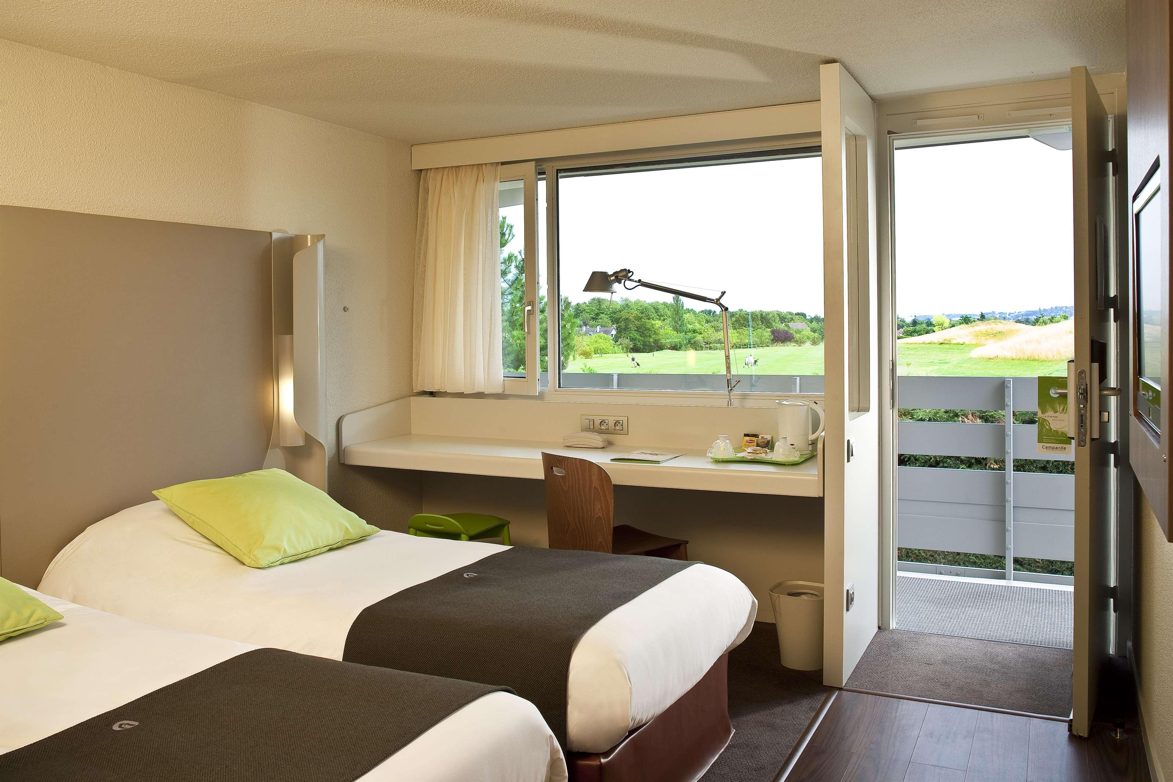 Campanile Villennes-Sur-Seine - Poissy - Hotel Renove En 2024 Esterno foto