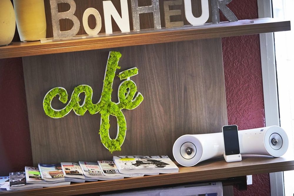 Campanile Villennes-Sur-Seine - Poissy - Hotel Renove En 2024 Amenities foto