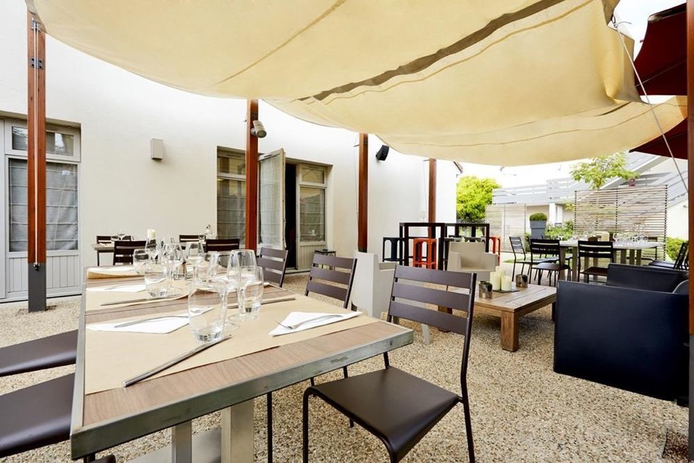 Campanile Villennes-Sur-Seine - Poissy - Hotel Renove En 2024 Ristorante foto